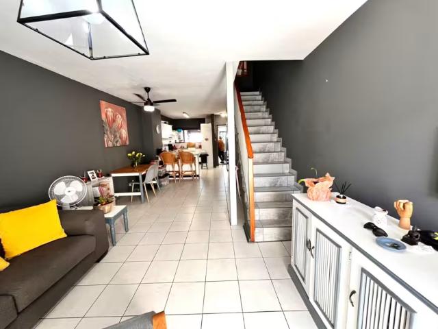 Apartment for sale in Seaview, Kwazulu-natal