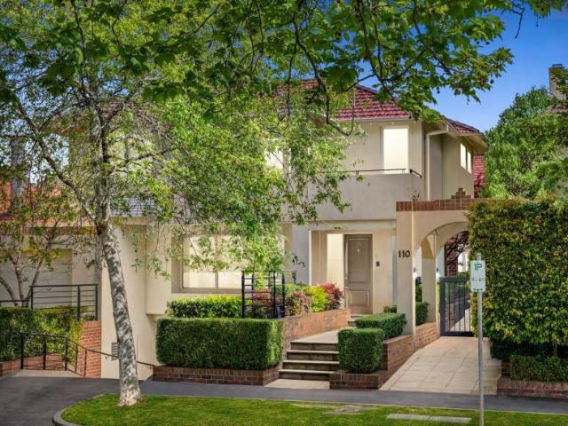 Apartment for sale in Brighton, Melbourne