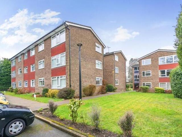 Apartment for sale in Bromley, Chislehurst