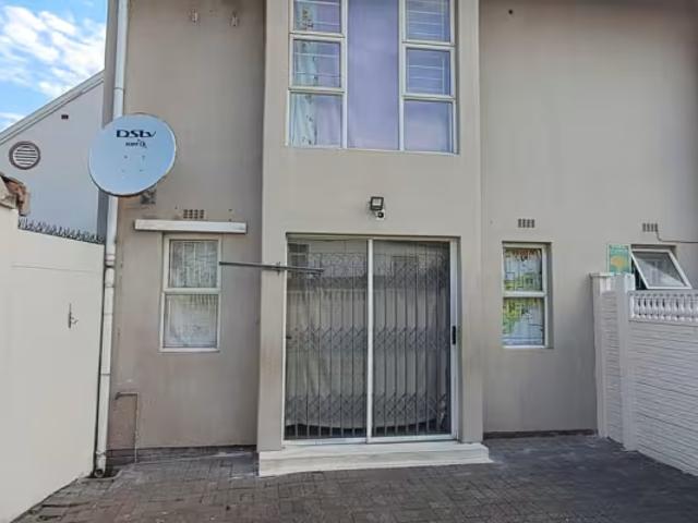 Apartment for sale in Bulwer, Ingwe Local Municipality