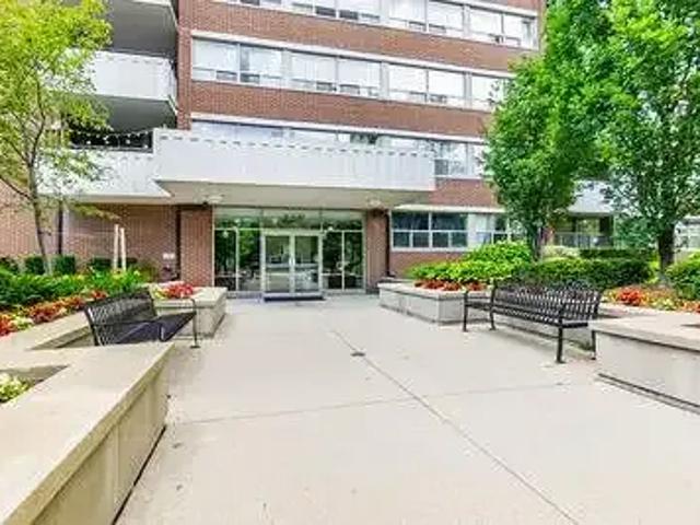 Apartment for rent in Burlington, Ontario