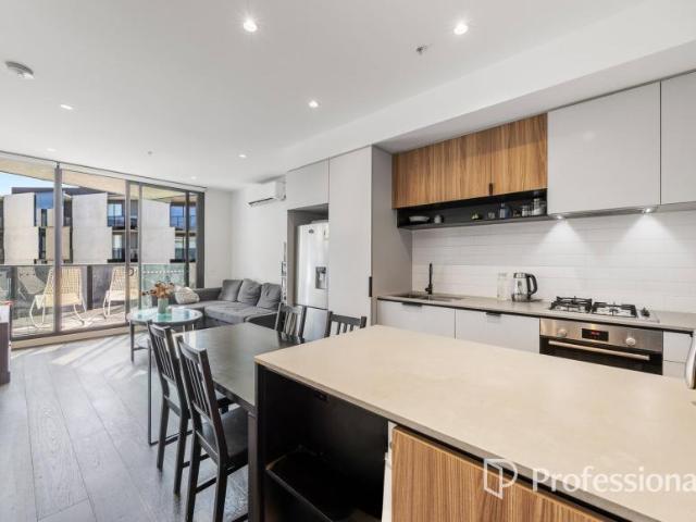 Apartment for sale in Burwood East, Melbourne