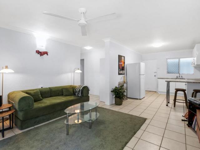 Apartment for sale in Cairns North, Cairns Regional
