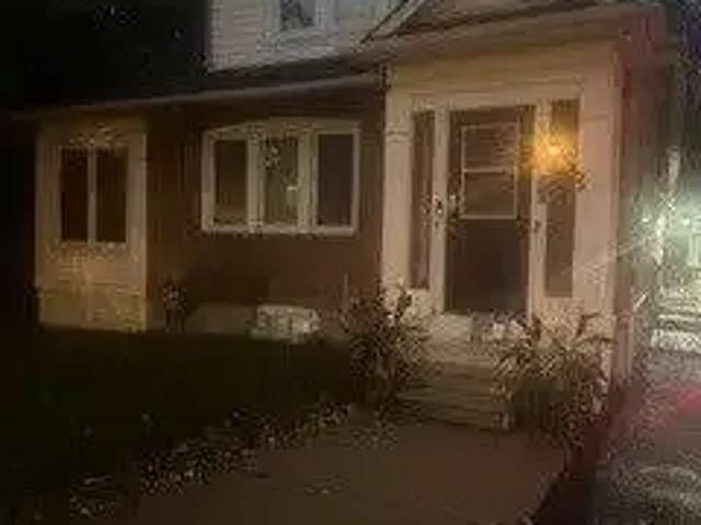 Apartment for rent in Bolton, Caledon