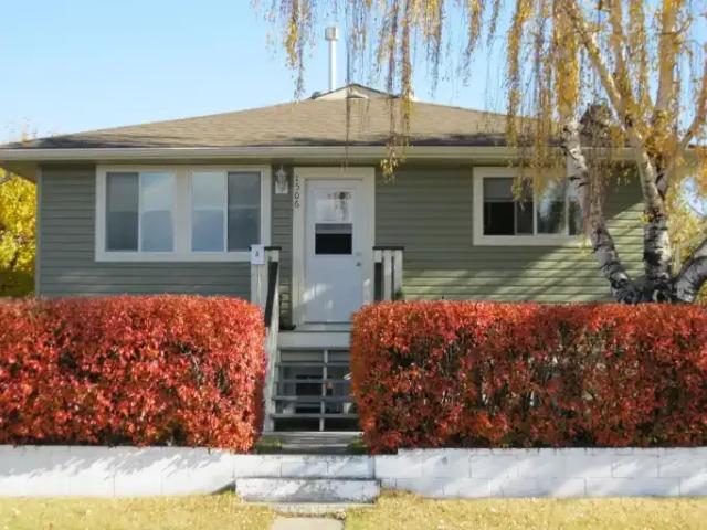 Apartment for rent in Northwest, Alberta