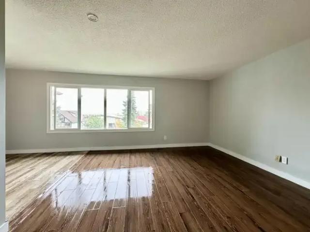 Apartment for rent in Northwest, Alberta