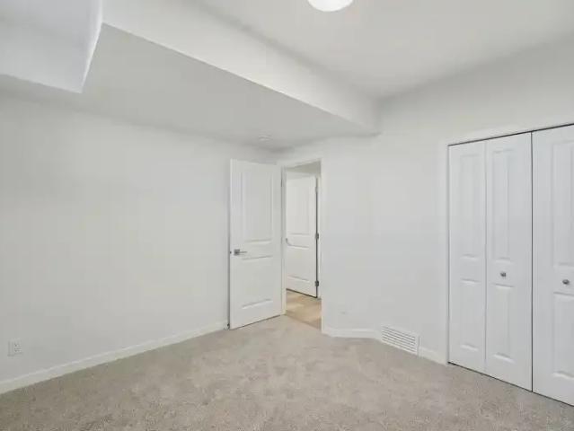 Apartment for rent in Northwest, Alberta
