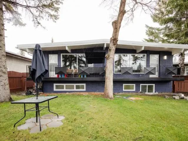 Apartment for rent in Glenbrook, Calgary