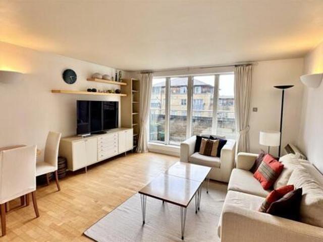 Apartment for sale in Camden Town, Westbourne Green