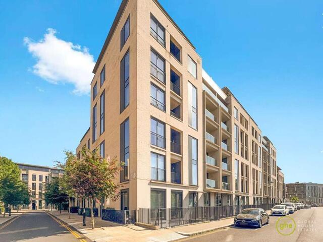 Apartment for sale in Camden Town, North Kensington