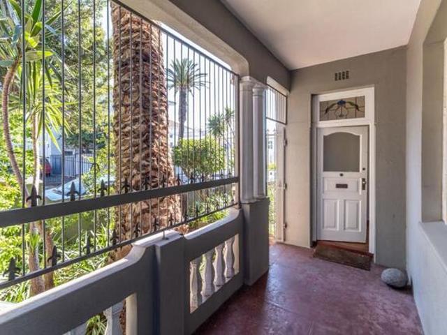 Apartment for sale in Cape Town, Western Cape