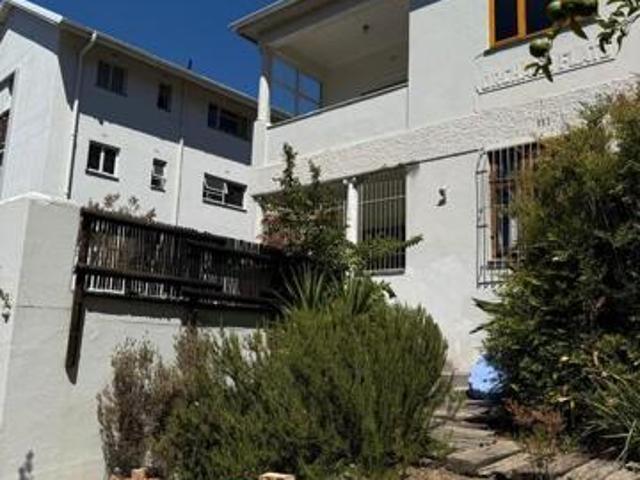 Apartment for sale in Cape Town, Western Cape
