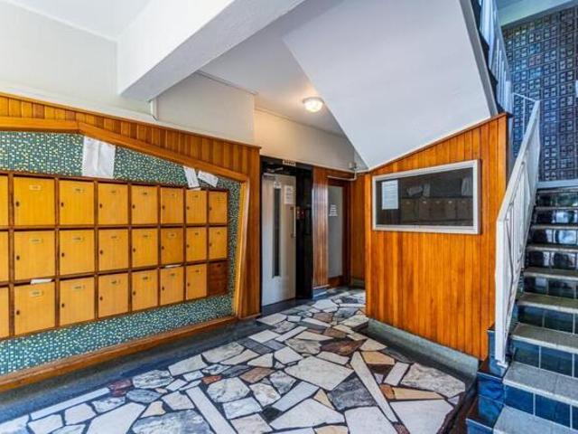 Apartment for sale in Cape Town, Western Cape