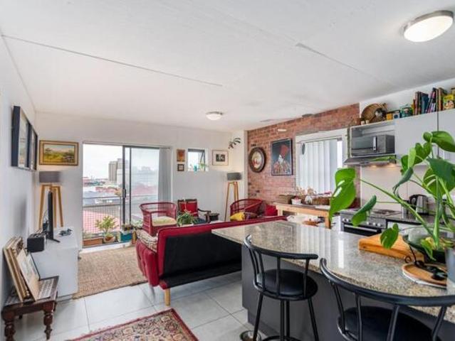 Apartment for sale in Cape Town Ward 57, Cape Town