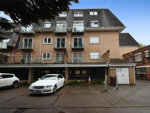 Apartment for sale in Rhydypenau, Falcon Lodge