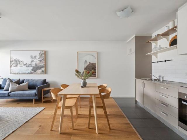 Apartment for sale in Carnegie, Melbourne