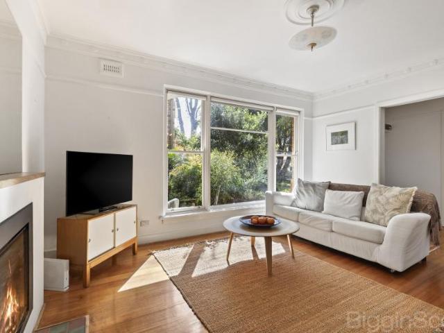 Apartment for sale in Caulfield South, Melbourne
