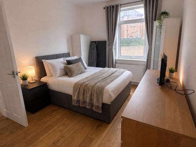Apartment for rent in Corstorphine, Scotland