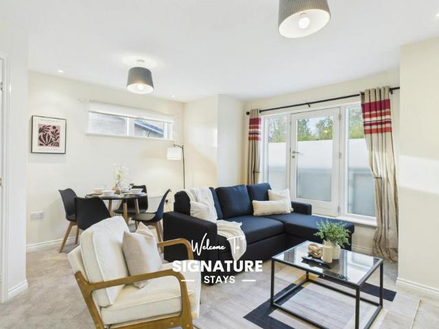 Apartment for rent in Benhall, Golden Valley