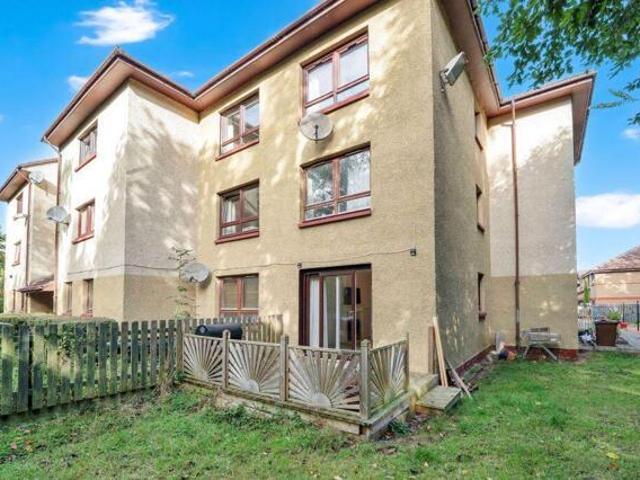 Apartment for sale in Craigmillar, Scotland