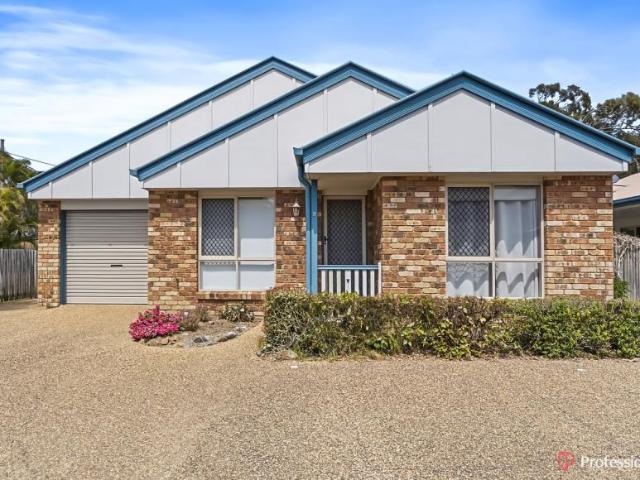 Apartment for sale in Cooee Bay, Livingstone Shire