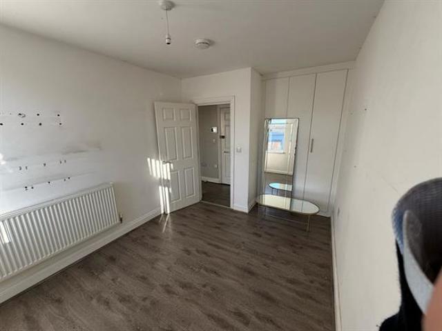 Apartment for rent in Daws Hill, Cressex