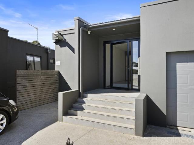 Apartment for sale in Creswick, Shire of Hepburn