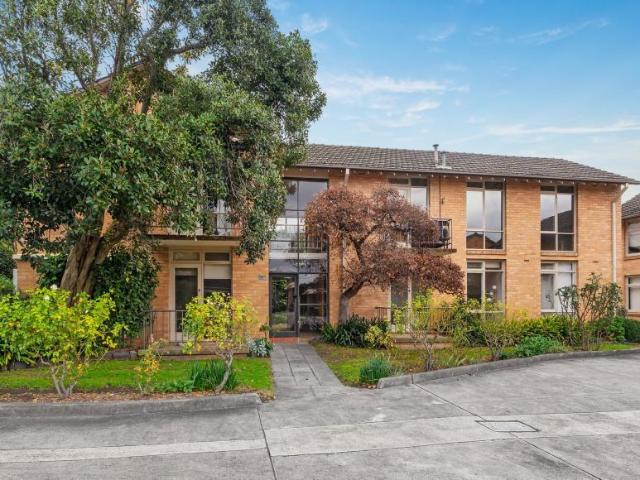 Apartment for sale in Camerons Creek, Victoria