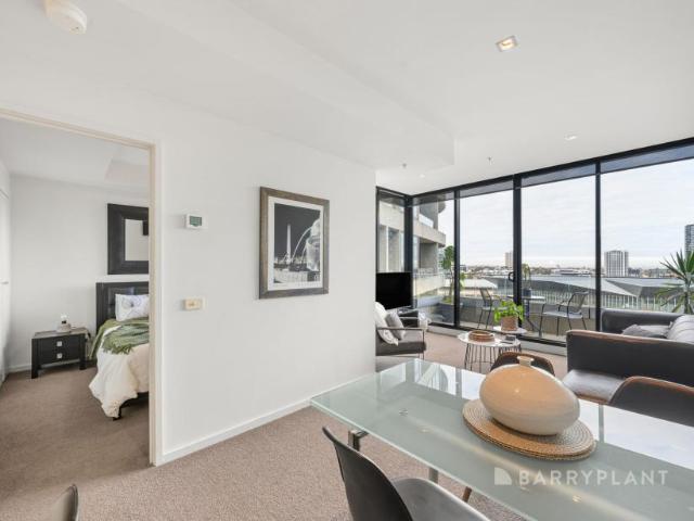 Apartment for rent in Docklands, Melbourne