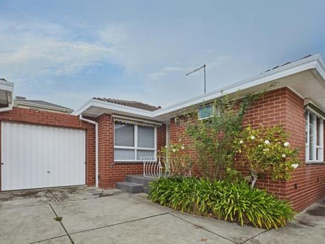 Apartment for rent in Doncaster East, Melbourne