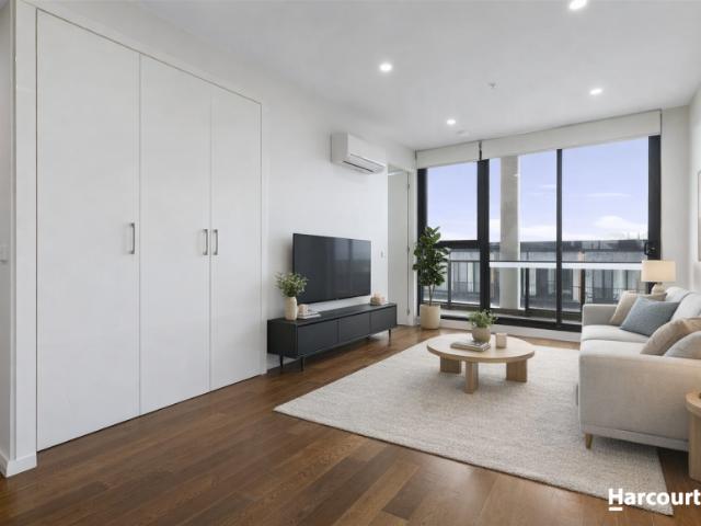 Apartment for sale in Doncaster East, Melbourne