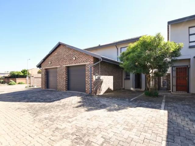 Apartment for sale in Doornpoort