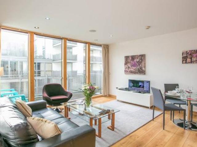 Apartment to rent in Bluebell, North Tipperary