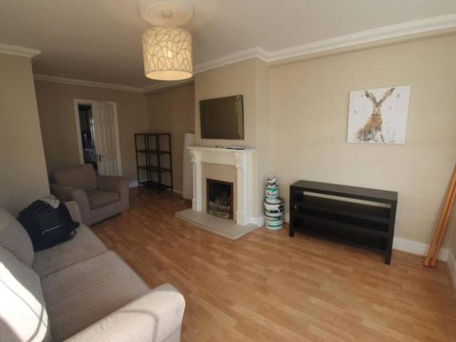 Apartment to rent in Bluebell, North Tipperary