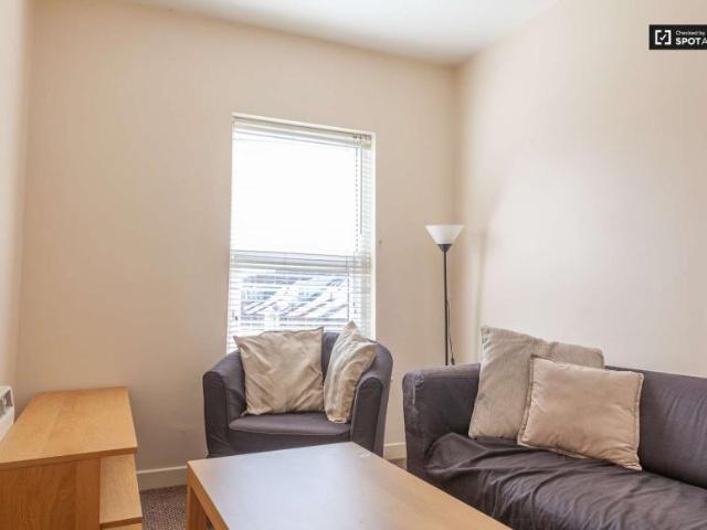 Apartment to rent in Bluebell, North Tipperary