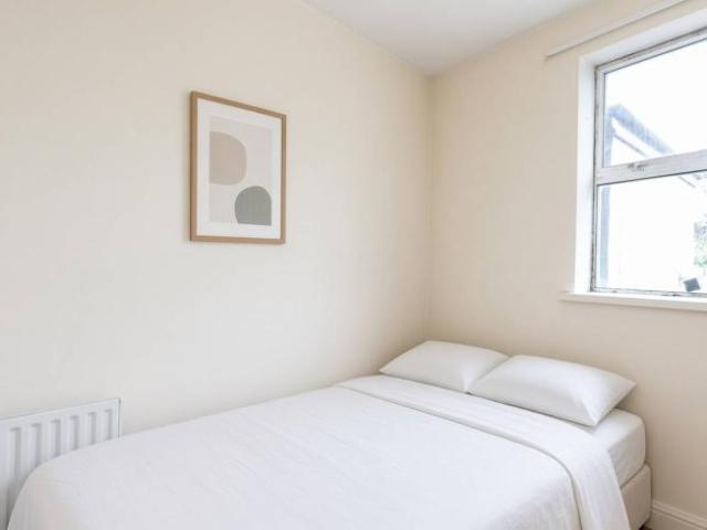 Apartment to rent in Bluebell, North Tipperary