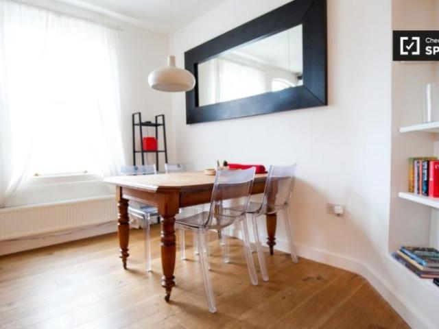 Apartment to rent in Bluebell, North Tipperary