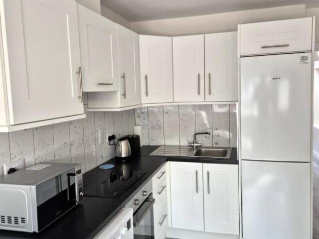 Apartment to rent in Bluebell, North Tipperary
