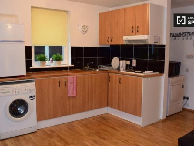 Apartment to rent in Bluebell, North Tipperary
