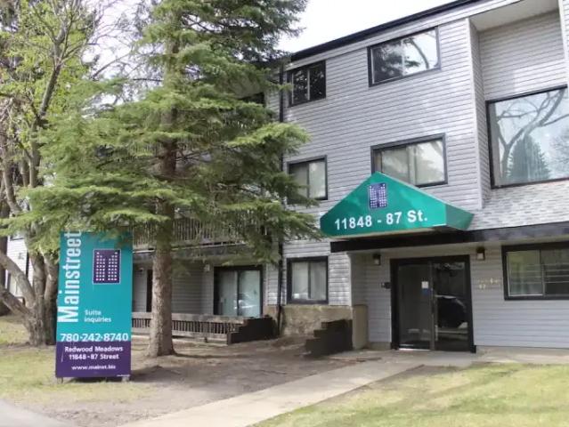 Apartment for rent in Wedgewood, Alberta