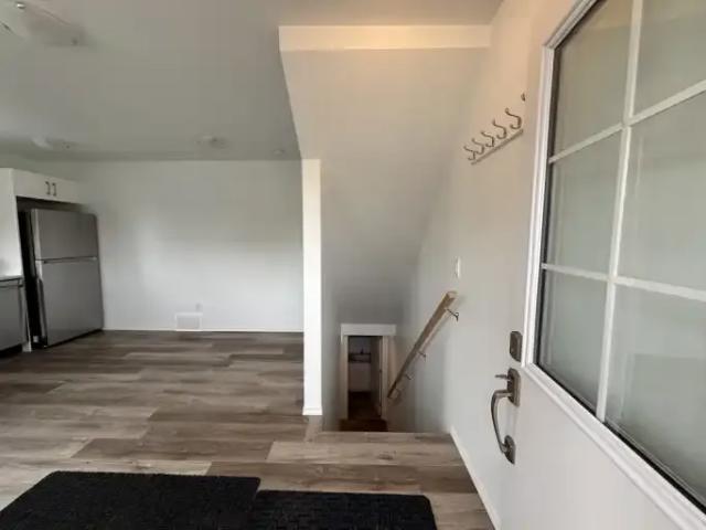 Apartment for rent in Wedgewood, Alberta