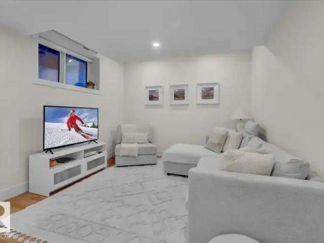 Apartment for rent in Wedgewood, Alberta