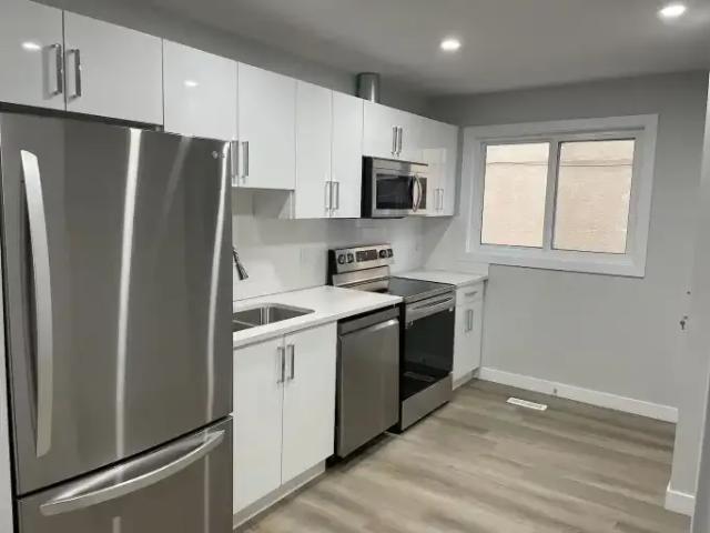 Apartment for rent in Wedgewood, Alberta