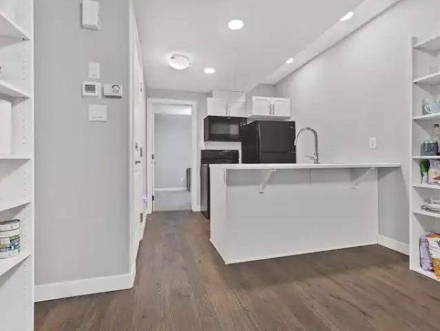 Apartment for rent in Wedgewood, Alberta