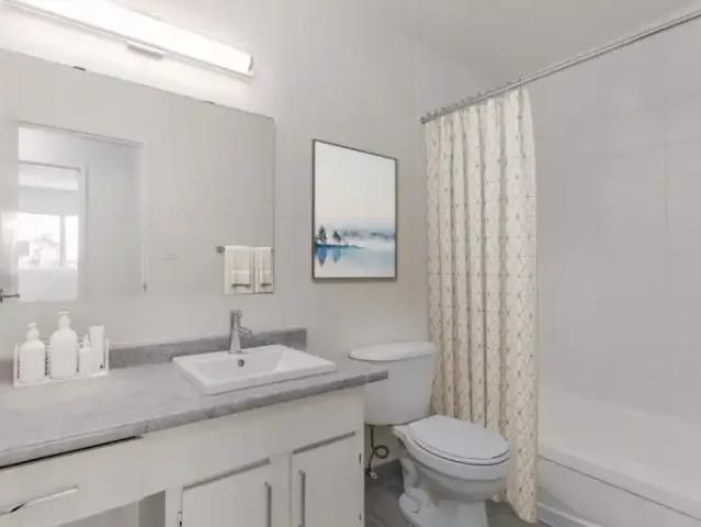 Apartment for rent in Wedgewood, Alberta