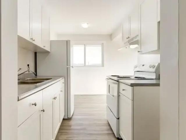 Apartment for rent in Wedgewood, Alberta