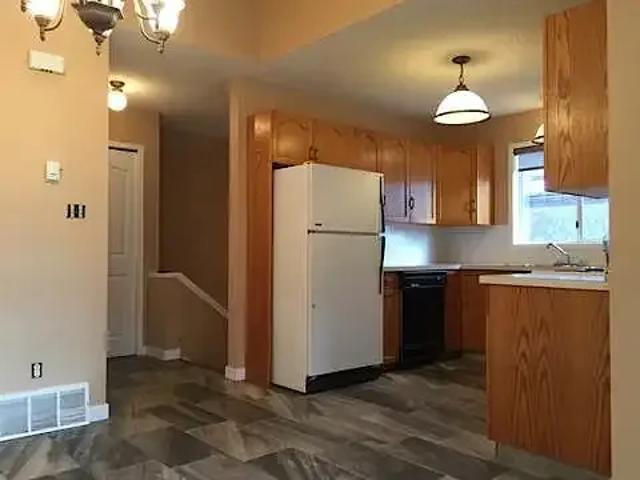 Apartment for rent in Wedgewood, Alberta