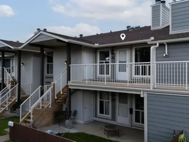 Apartment for rent in Wedgewood, Alberta