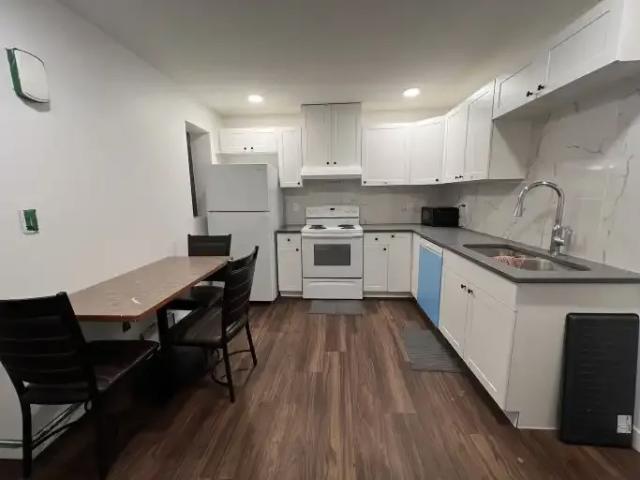 Apartment for rent in Wedgewood, Alberta