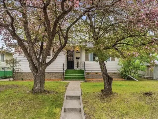 Apartment for rent in Wedgewood, Alberta